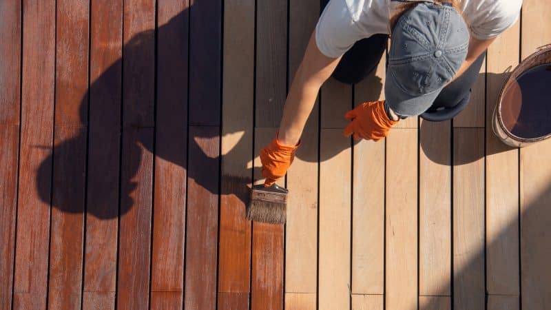 best-time-of-year-to-stain-your-fence-or-deck/